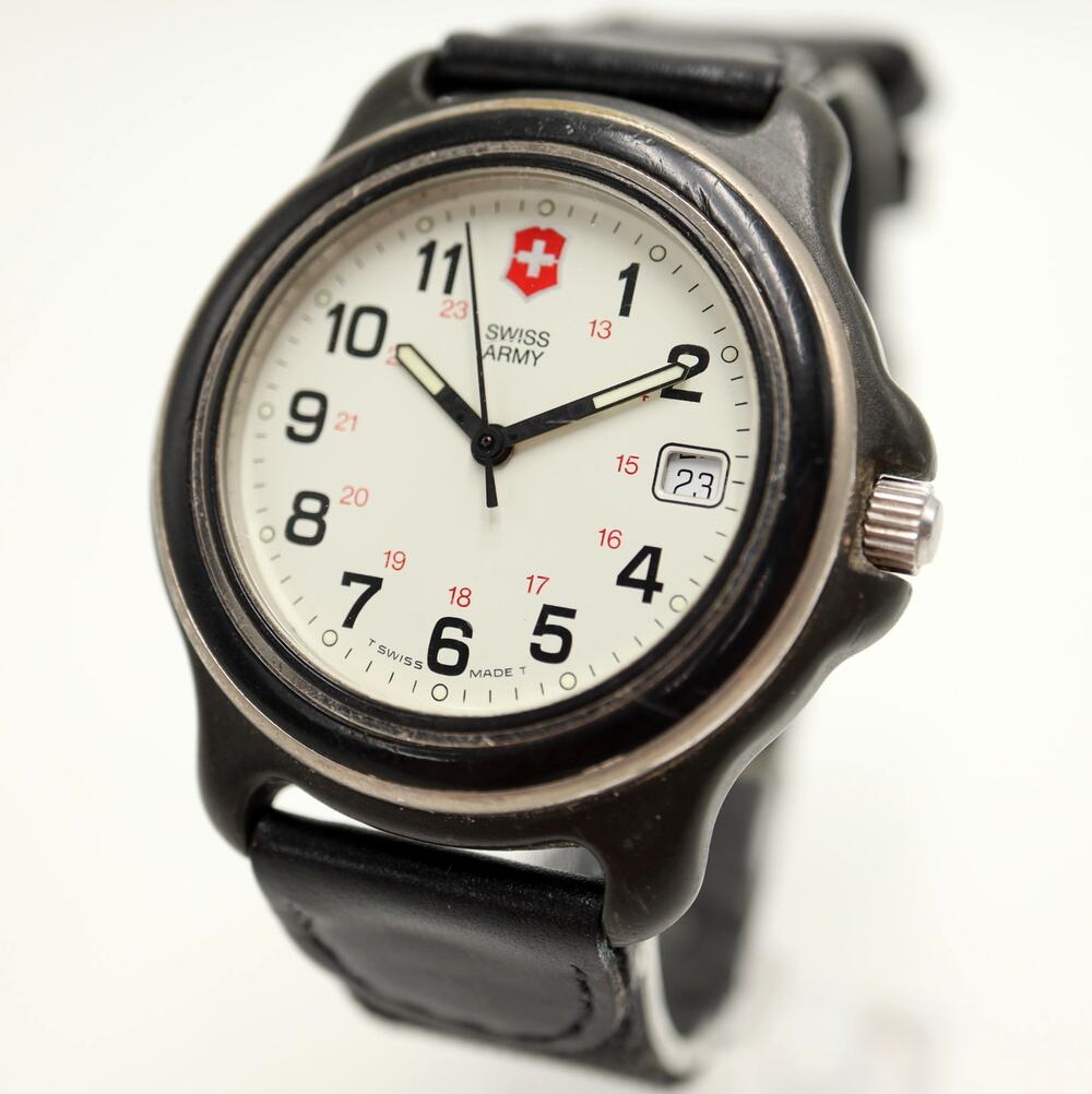 Vintage Swiss Army 38mm Field Watch Date Black Bezel Canvas Strap w New Battery
